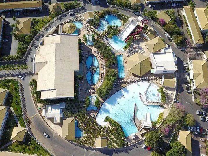 Lacqua diRoma fogão micro-ondas geladeira Park aquático 5 pessoas Caldas Novas
